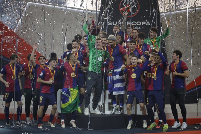 Com show de Raphinha, Barcelona atropela o Real Madrid e conquista a Supercopa da Espanha com-show-de-raphinha,-barcelona-atropela-o-real-madrid-e-conquista-a-supercopa-da-espanha