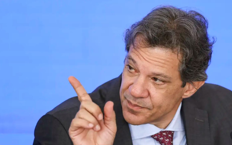 46,4%-dos-deputados-acham-atuacao-de-haddad-ruim-ou-pessima
