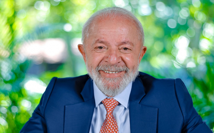 Lula comemora 40 Anos do fim da ditadura, elogia Sarney e diz que é preciso defender a democracia: ‘Pilar para o progresso’ lula-comemora-40-anos-do-fim-da-ditadura,-elogia-sarney-e-diz-que-e-preciso-defender-a-democracia:-‘pilar-para-o-progresso’
