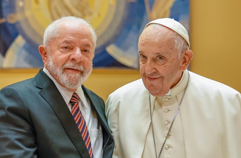 lula-decide-comparecer-a-cerimonia-de-sepultamento-do-papa-francisco