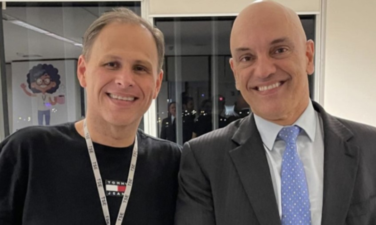 ex-assessor-de-moraes-investigado-no-stf-pede-sigilo-do-caso