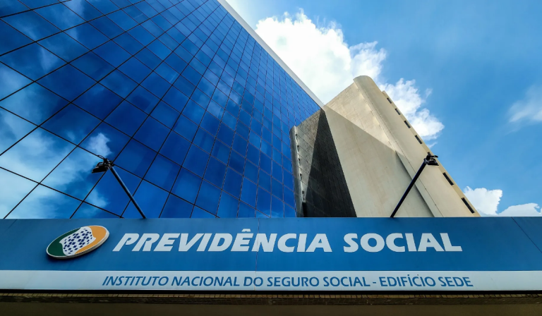 descontos-em-aposentadorias-quadruplicaram-em-dois-anos,-aponta-cgu