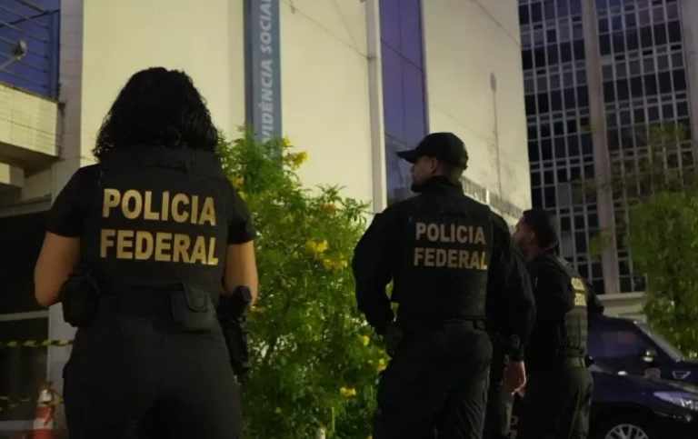 associacoes-fraudaram-mortes-para-lavar-dinheiro-do-inss,-aponta-pf