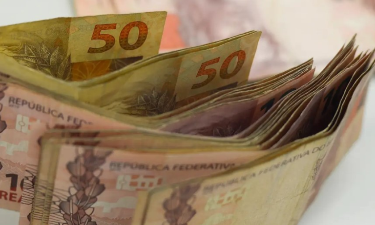 trabalhadores-pagam-r$-2,2-bilhoes-a-menos-desde-o-fim-do-imposto-sindical
