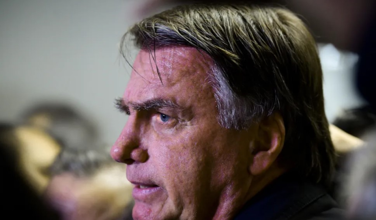 aumento-do-iof-vai-“aumentar-a-inadimplencia-e-ampliar-o-desemprego”,-diz-bolsonaro