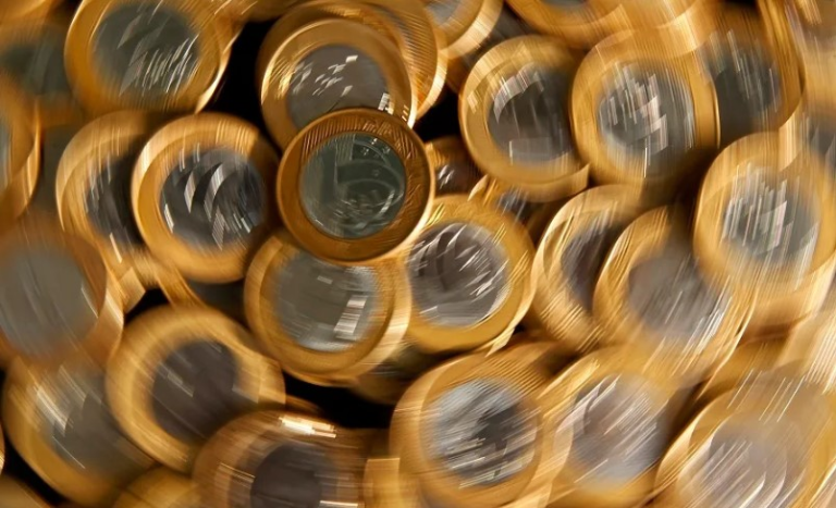 divida-publica-avanca-1,44%-e-alcanca-r$-7,6-trilhoes-em-abril,-diz-tesouro