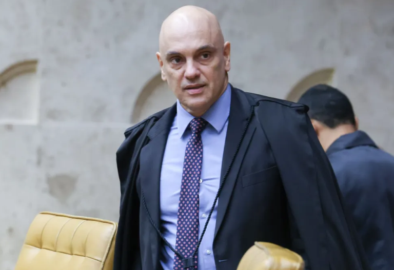 governo-trump-enviou-carta-a-moraes-com-criticas-a-bloqueio-do-rumble,-diz-nyt