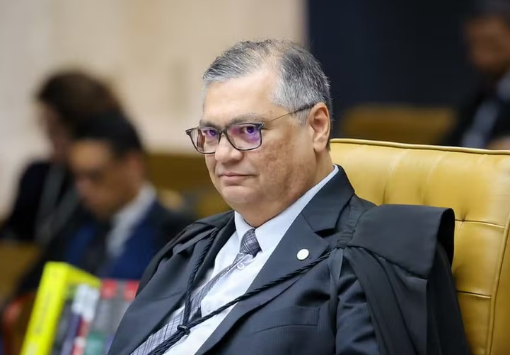Dino vota para responsabilizar as redes por postagens de usuários; placar no STF está 4 a 1 a favor da medida dino-vota-para-responsabilizar-as-redes-por-postagens-de-usuarios;-placar-no-stf-esta-4-a-1-a-favor-da-medida