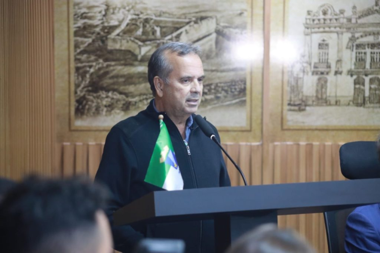 ”pt-e-corrupcao-sao-as-duas-faces-da-mesma-moeda”,-diz-rogerio-marinho