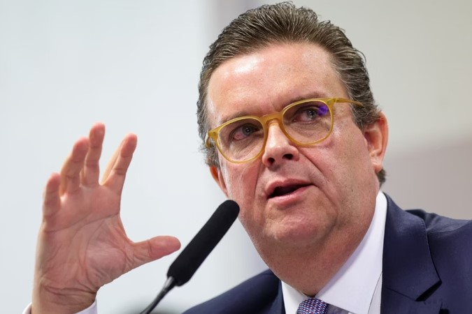 FARRA DO INSS: Até sogro do ministro da Previdência do governo Lula teve desconto indevido farra-do-inss:-ate-sogro-do-ministro-da-previdencia-do-governo-lula-teve-desconto-indevido