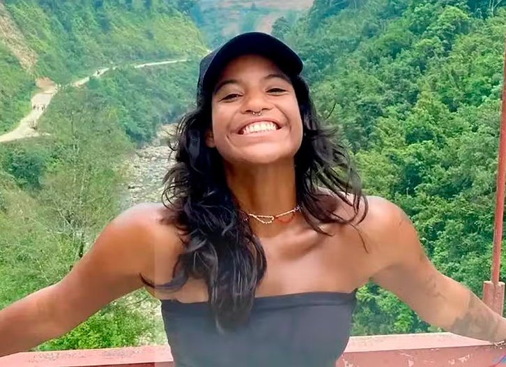 Autópsia confirma que trauma grave no tórax e hemorragia foram causa da morte de Juliana Marins autopsia-confirma-que-trauma-grave-no-torax-e-hemorragia-foram-causa-da-morte-de-juliana-marins