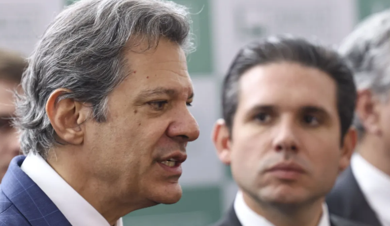 nao-entendo-o-que-aconteceu-depois-da-reuniao-na-casa-de-hugo,-diz-haddad