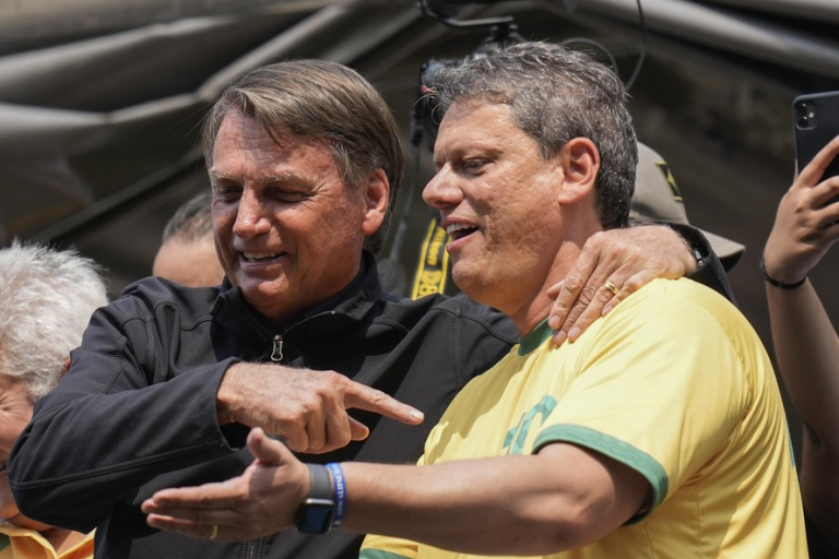 video:-“a-missao-do-capitao-ainda-nao-acabou-e-ele-ainda-vai-fazer-a-diferenca.-porque-se-ta-tudo-caro?-volta,-bolsonaro”,-diz-tarcisio