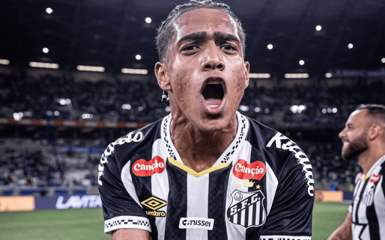 souza-conquista-espaco-e-se-firma-como-titular-na-lateral-do-santos
