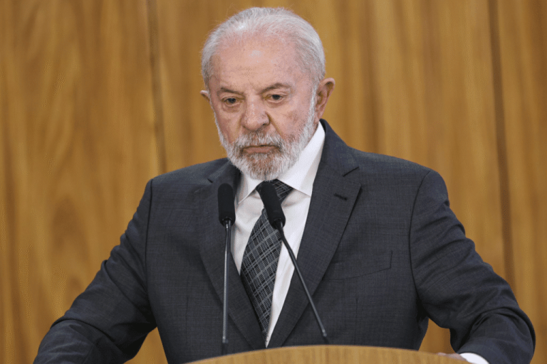 57%-acham-que-brasil-esta-indo-na-direcao-errada,-diz-pesquisa-quaest