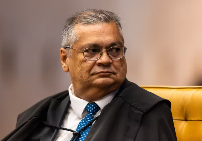 partidos-do-centrao-e-pl-sao-os-mais-afetados-pelo-bloqueio-de-dino-a-emendas-pix