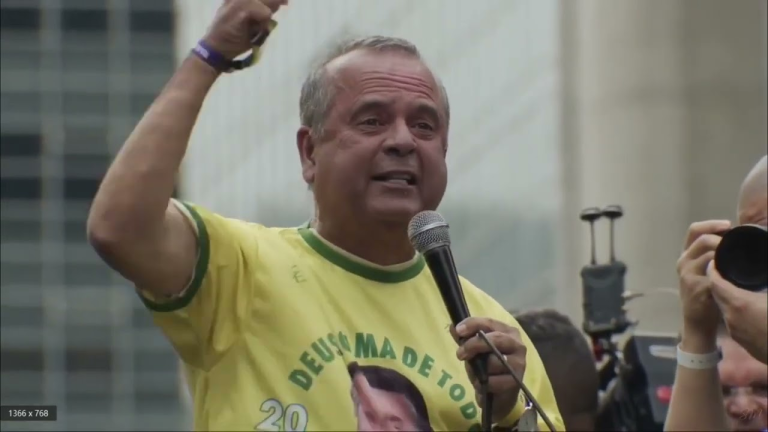 VÍDEO: Rogério Marinho defende a liberdade e diz que é preciso permanecer “indignado na praça pública, democraticamente, contra as mentiras e as narrativas” video:-rogerio-marinho-defende-a-liberdade-e-diz-que-e-preciso-permanecer-“indignado-na-praca-publica,-democraticamente,-contra-as-mentiras-e-as-narrativas”