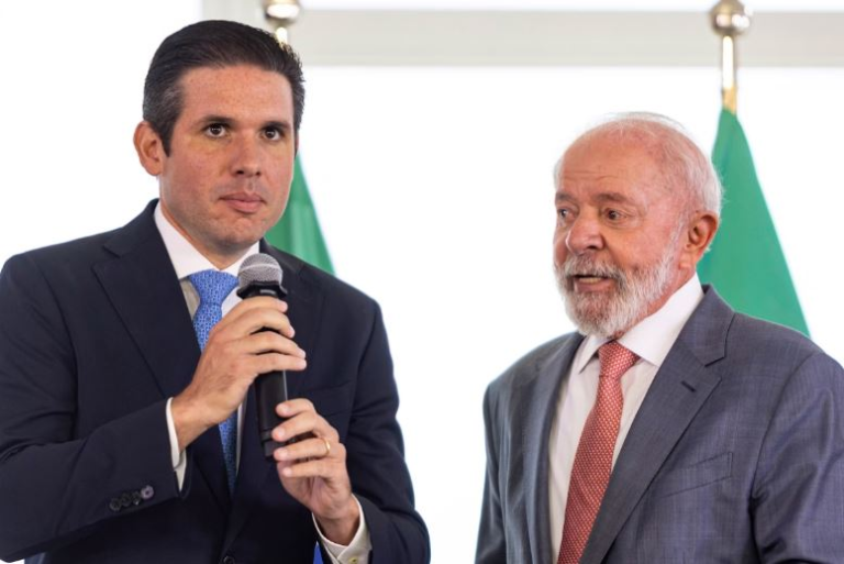 pressao-por-anistia-cresce-e-governo-traca-estrategias-para-barra-la