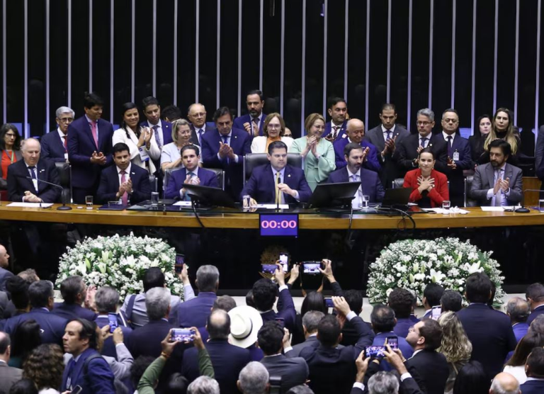 senado-barra-pec-da-blindagem-e-freia-ofensiva-da-camara-em-projetos-polemicos