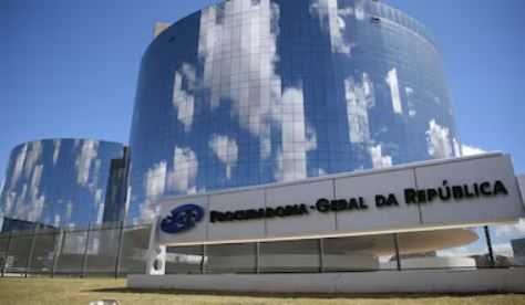 MPs pagam R$ 2,3 bilhões acima do teto em um ano; 98% dos promotores recebem mais que o limite constitucional mps-pagam-r$-2,3-bilhoes-acima-do-teto-em-um-ano;-98%-dos-promotores-recebem-mais-que-o-limite-constitucional