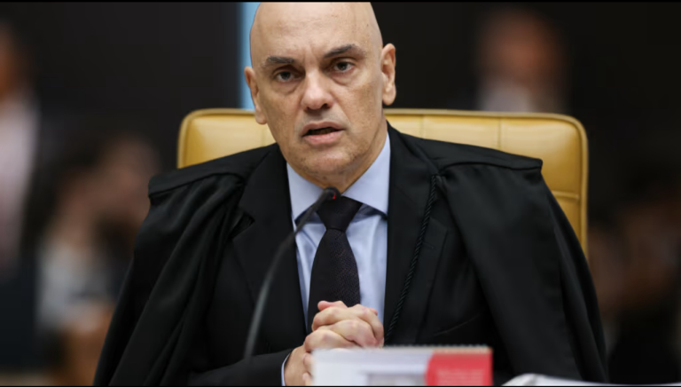 Moraes solta presa do 8 de janeiro após confusão burocrática: tornozeleira, proibições e escândalo à vista moraes-solta-presa-do-8-de-janeiro-apos-confusao-burocratica:-tornozeleira,-proibicoes-e-escandalo-a-vista