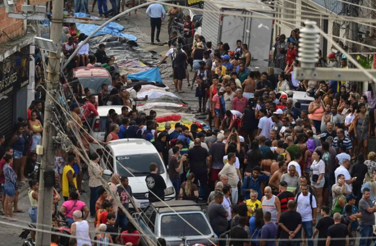 MEGAOPERAÇÃO NO RJ: Dos 99 mortos identificados, 78 tinham ficha por crime grave e 42, mandados de prisão, diz polícia megaoperacao-no-rj:-dos-99-mortos-identificados,-78-tinham-ficha-por-crime-grave-e-42,-mandados-de-prisao,-diz-policia