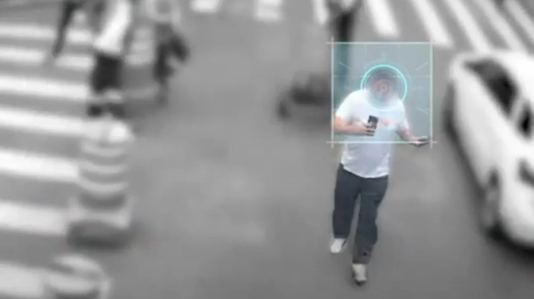 VÍDEO: Líder do Comando Vermelho que fugiu de megaoperação no Rio é pego em São Paulo video:-lider-do-comando-vermelho-que-fugiu-de-megaoperacao-no-rio-e-pego-em-sao-paulo