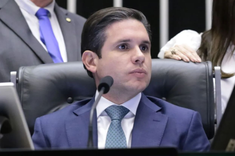 apos-derrota-no-pl-antifaccao,-base-de-lula-admite-ruptura-com-hugo-motta