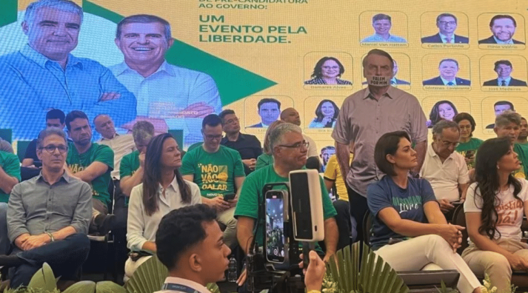 michelle-bolsonaro-e-tratada-como-‘presidenciavel’-em-evento-do-novo-no-ceara