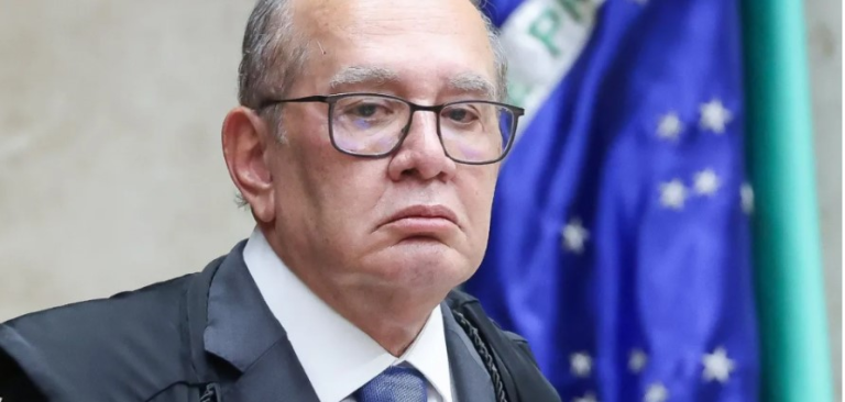 Gilmar determina que apenas PGR pode pedir impeachment de ministros do STF gilmar-determina-que-apenas-pgr-pode-pedir-impeachment-de-ministros-do-stf