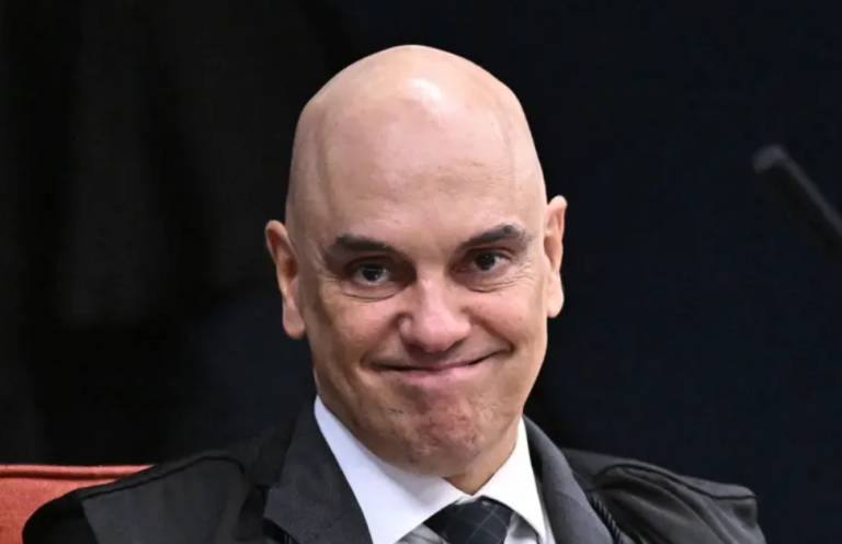 oposicao-vai-pedir-cpi-e-impeachment-de-moraes-por-atuacao-no-banco-master