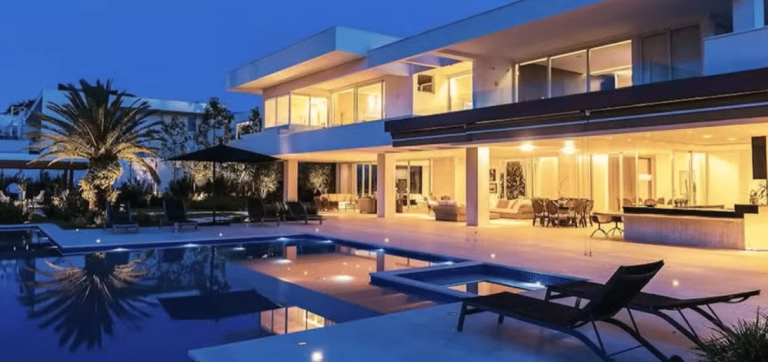 conheca-a-mansao-de-r$-36-milhoes-em-que-vorcaro-recebeu-alexandre-de-moraes-e-outros-politicos-em-brasilia