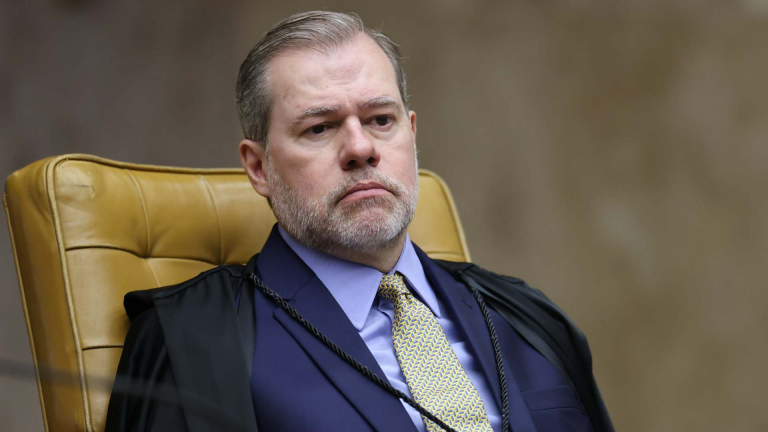 ultimo-ato-de-toffoli-no-caso-master:-jogada-sigilosa-que-divide-processos-no-stf