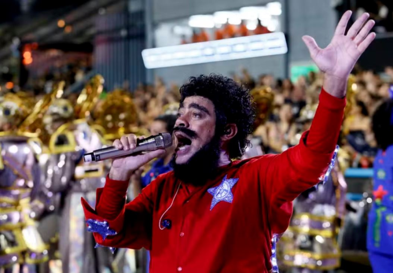 petistas-silenciam-sobre-rebaixamento-de-escola-de-samba-que-fez-desfile-sobre-lula