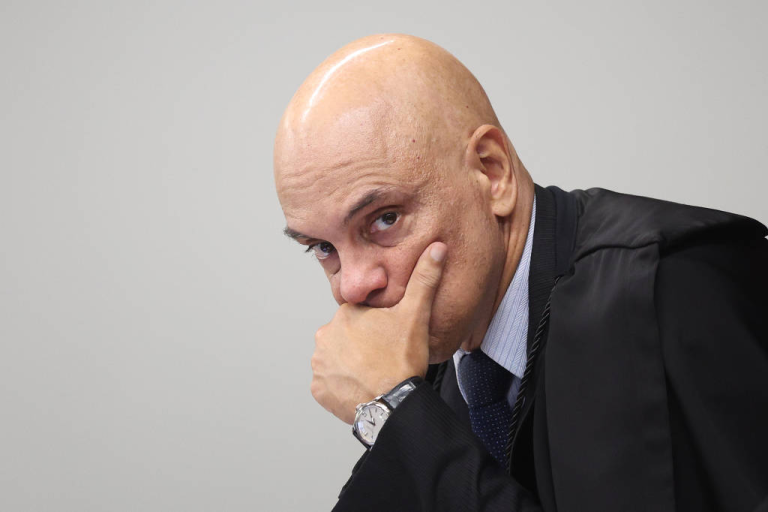 cpi-aponta-que-numero-ligado-a-moraes-recebeu-mensagem-de-vorcaro-no-dia-da-prisao