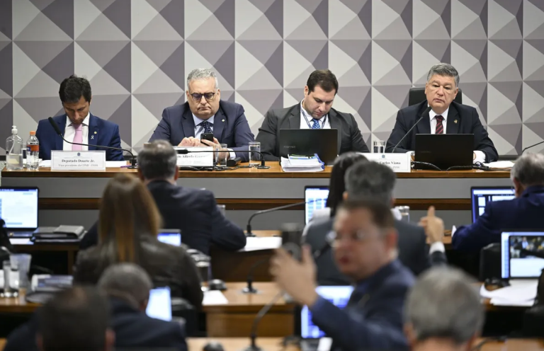 stf-esvazia-cpmi-do-inss-e-livra-ao-menos-10-nomes-de-depoimentos