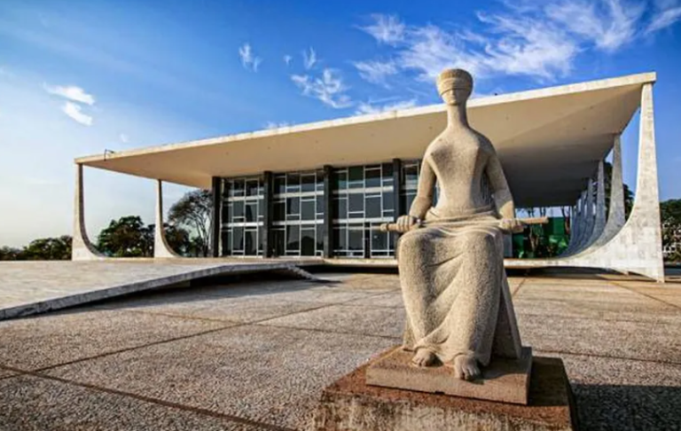 datafolha:-55%-dizem-acreditar-que-stf-esta-envolvido-no-caso-master