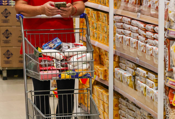 Inflação é a maior para maio em cinco anos e supera teto da meta em 12 meses, aponta IBGE inflacao-e-a-maior-para-maio-em-cinco-anos-e-supera-teto-da-meta-em-12-meses,-aponta-ibge