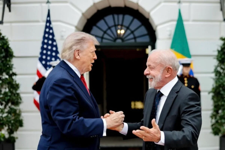 Trump chama Lula de “volátil” e diz não se importar com o brasileiro trump-chama-lula-de-“volatil”-e-diz-nao-se-importar-com-o-brasileiro